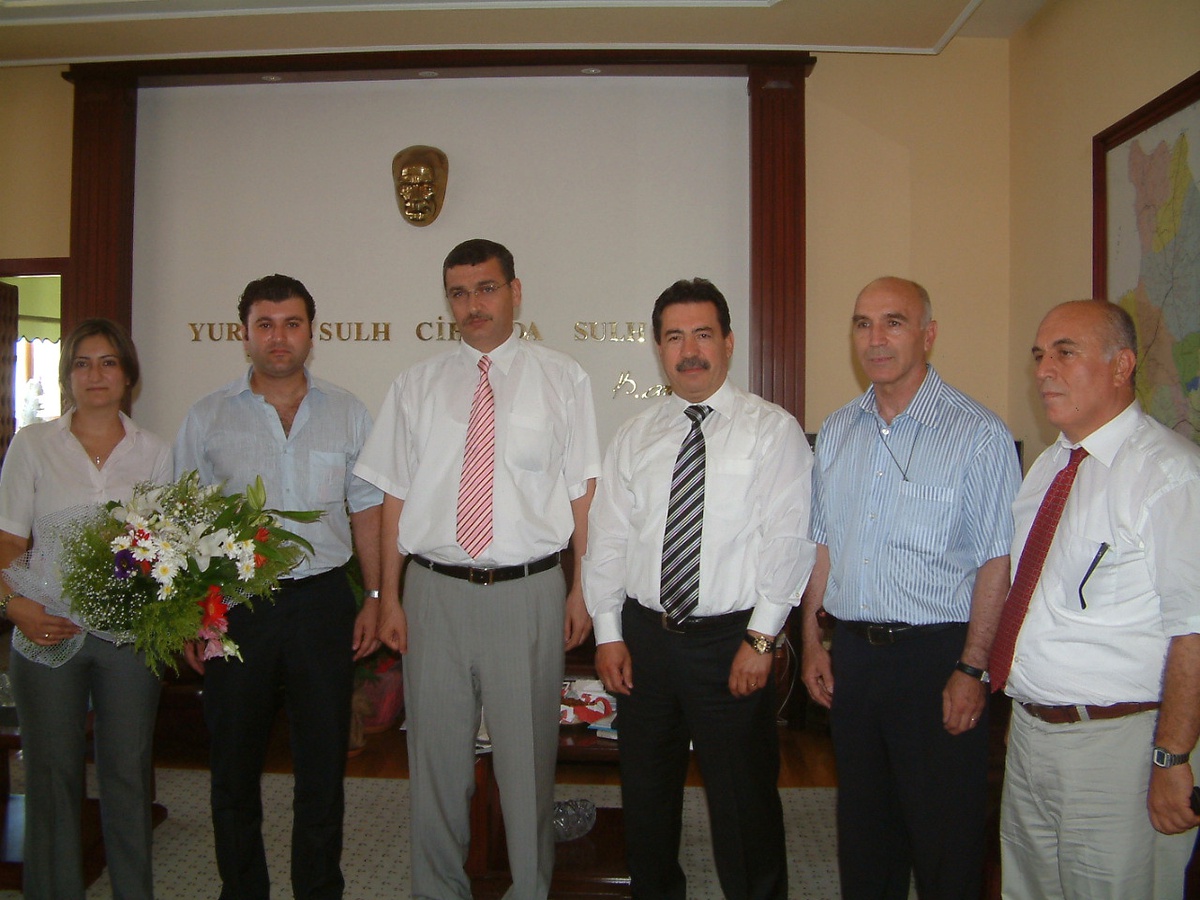 Makina Mühendislerinden Vali Güvenç'e Ziyaret