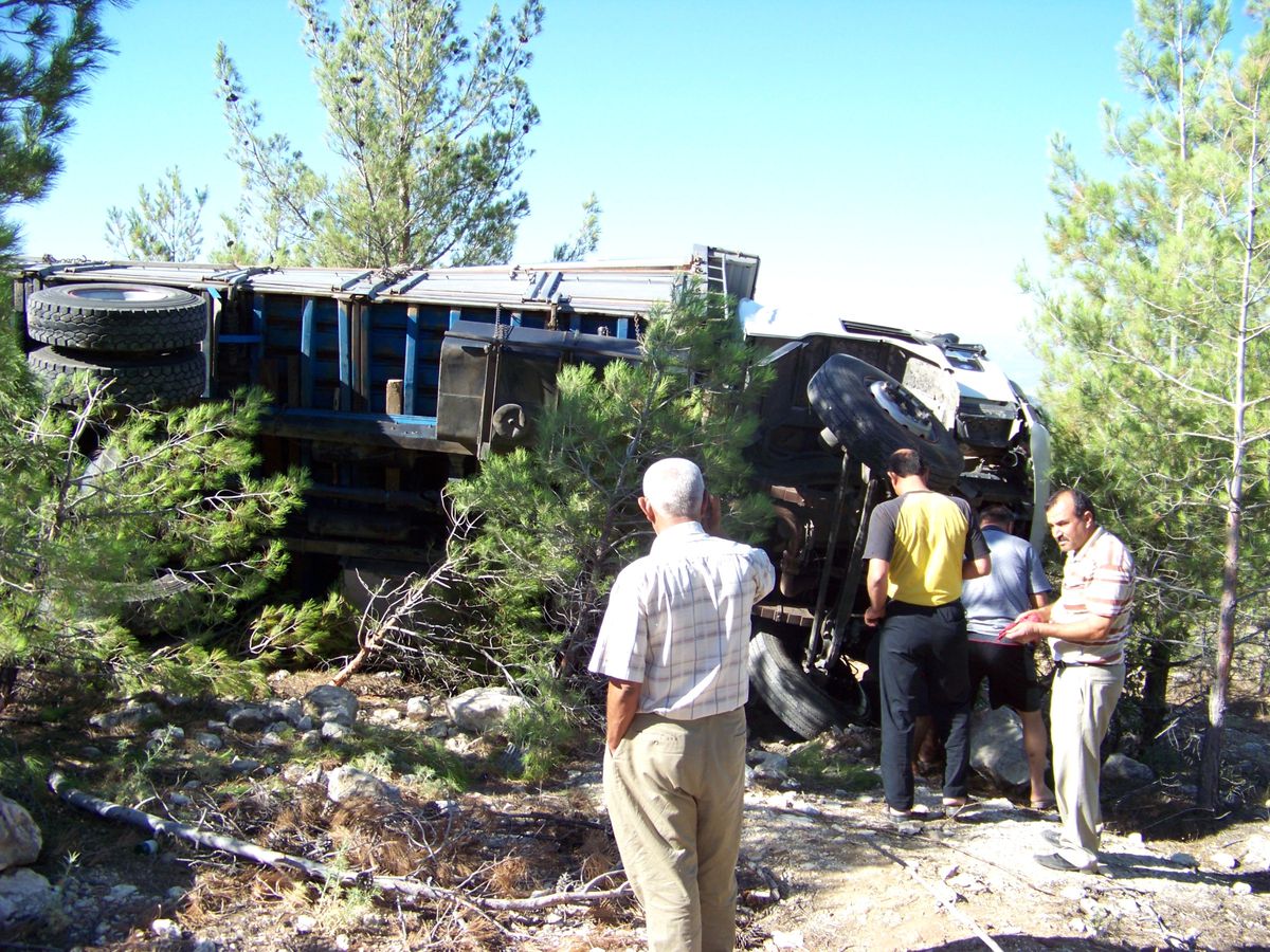 Mut'ta Trafik Kazası: 1 Yaralı