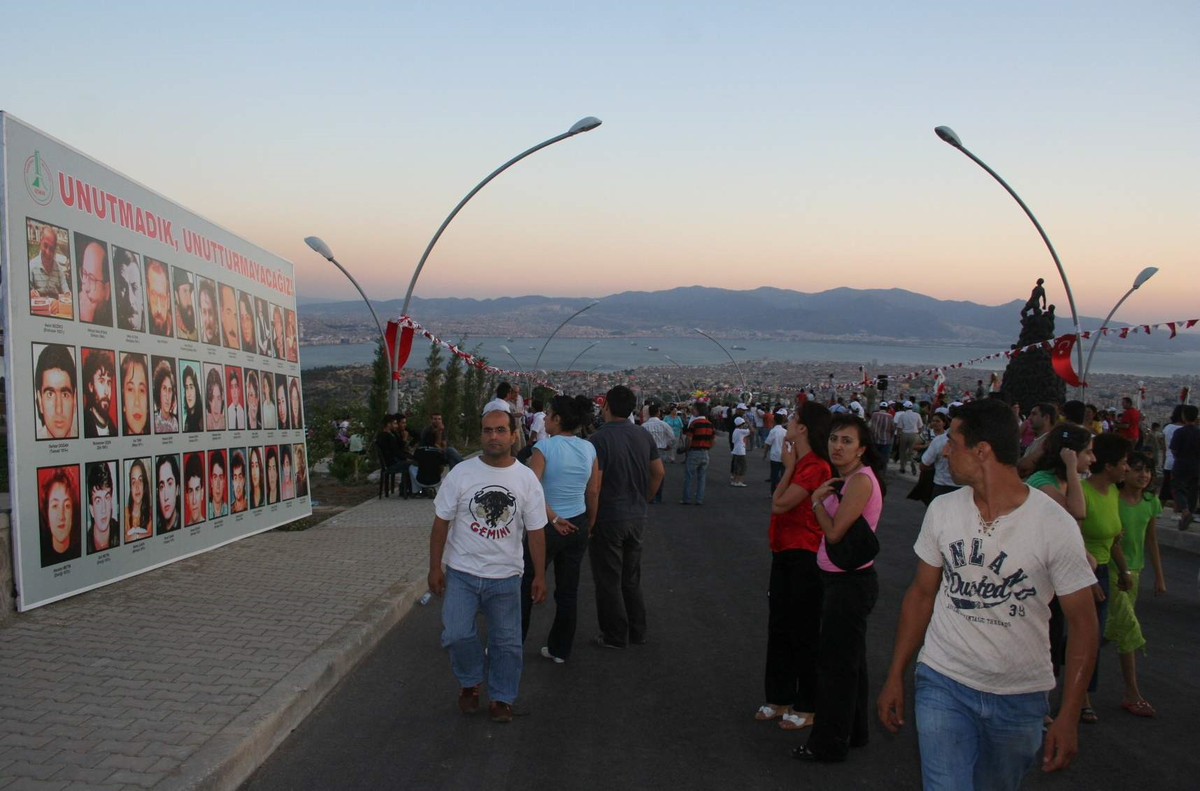 2 Temmuz Anıtı'na Görkemli Açılış