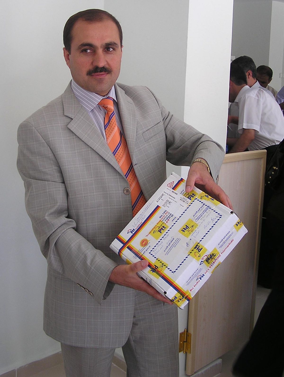Bitlis'te PTT Kargo Hizmete Açıldı