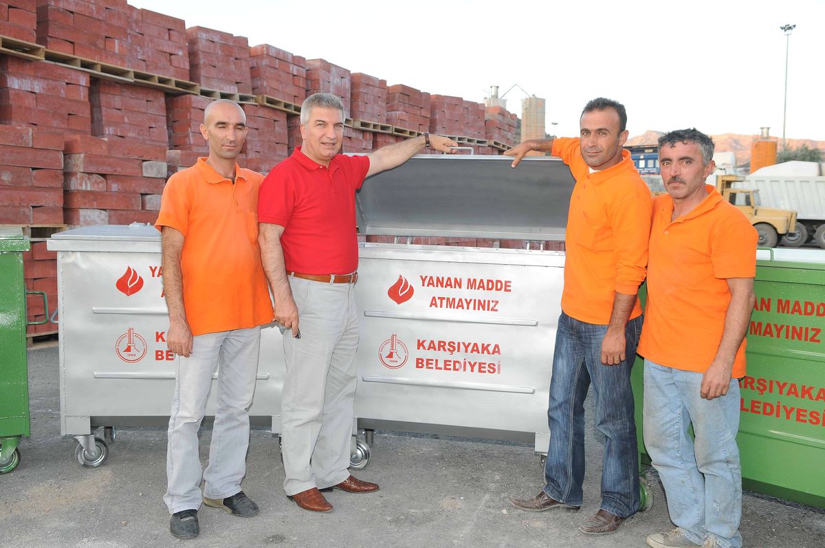 Karşıyaka Belediyesi Çöp Konteyneri Üretimi Başlattı