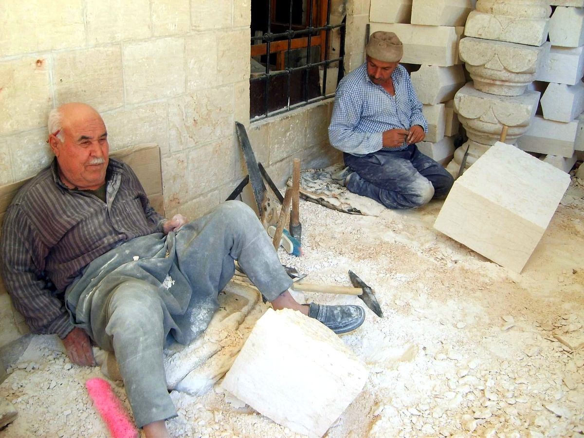 Şanlıurfa'da Taş Ustaları Ekmeklerini Taştan Çıkarıyor