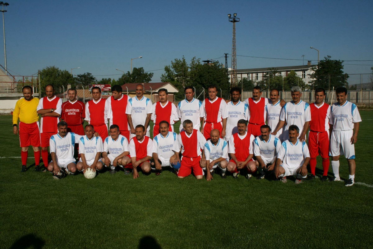 Sivas'ta 'Olgunlar Ligi Futbol Turnuvası'