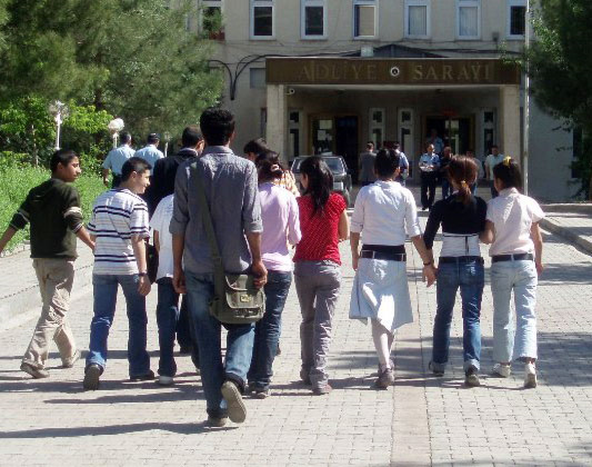 Terör Örgütü Propagandası Yaptıkları Gerekçesiyle Yargılanan Çocuk Korosu Üyelerine Beraat