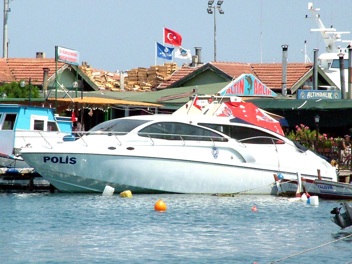 Yalova Deniz Polisi Suçluya Geçit Vermeyecek