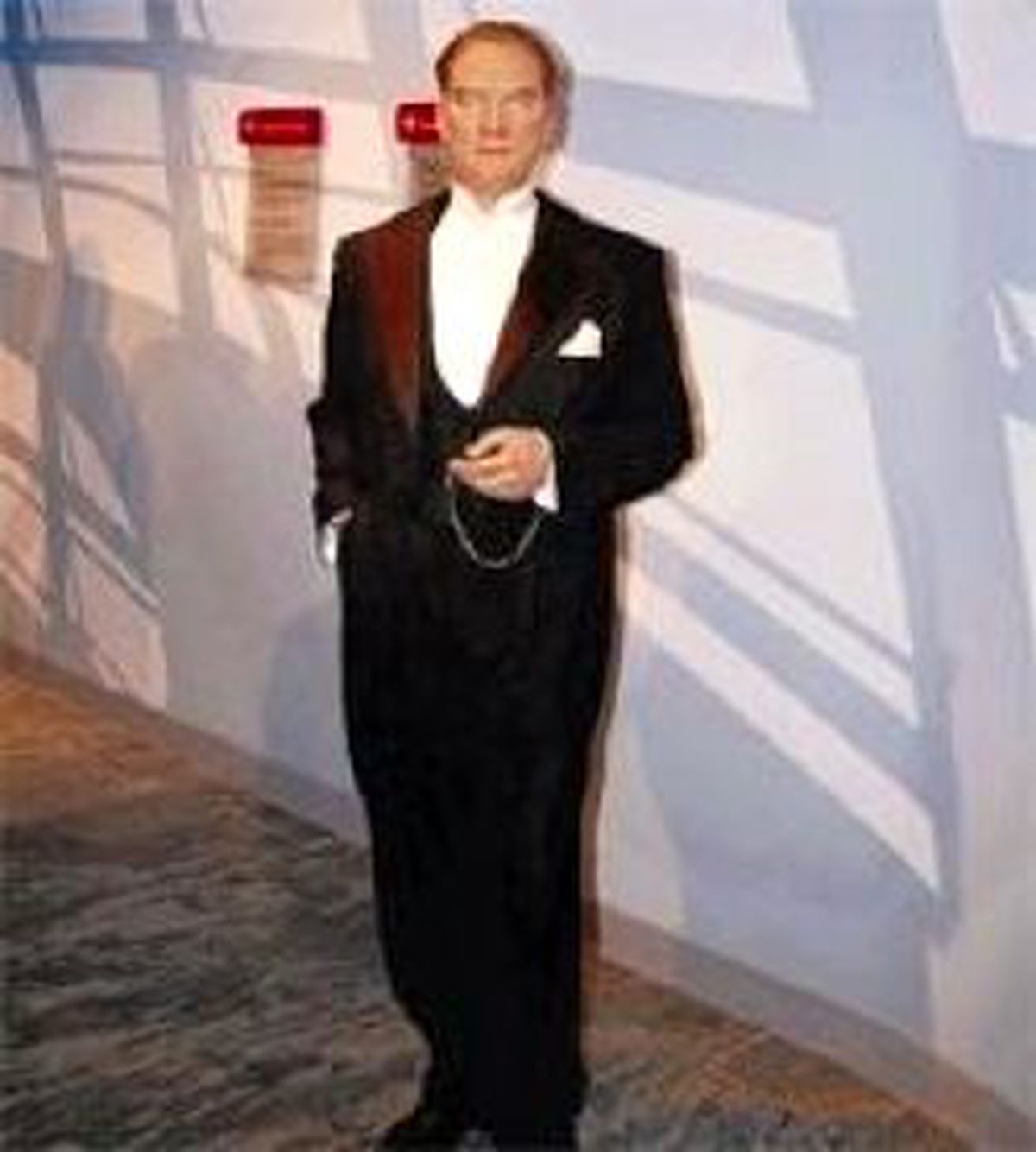 Berlin'deki Madam Tussauds'da Atatürk de Var