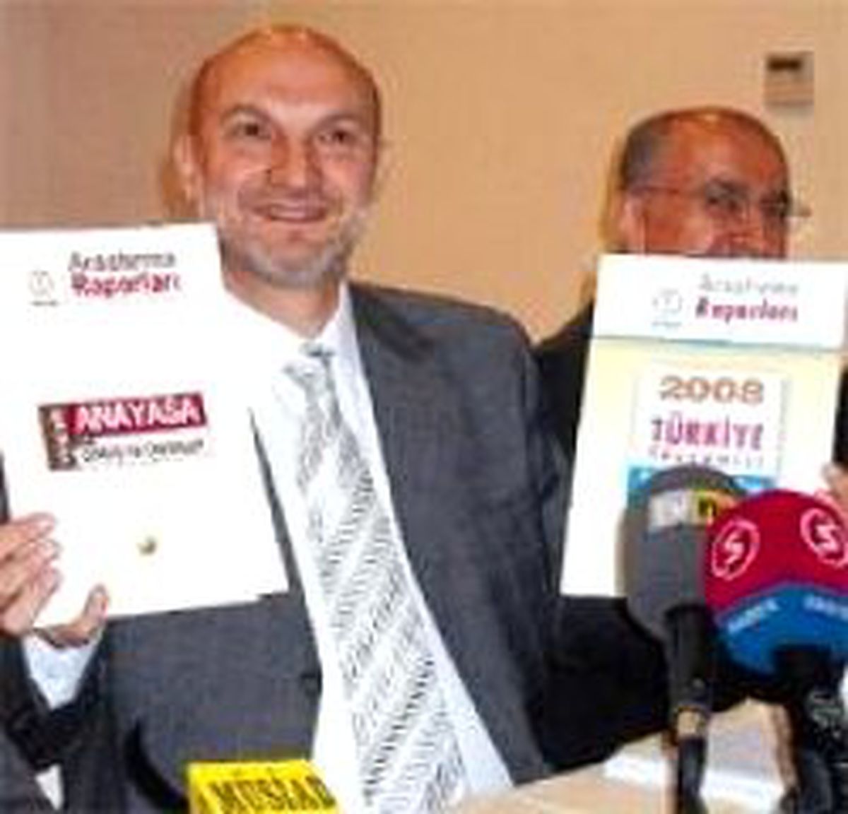 Müsiad'a Türban Gerginliği Yetmedi Devlette 'Serbest Kıyafet' İstedi