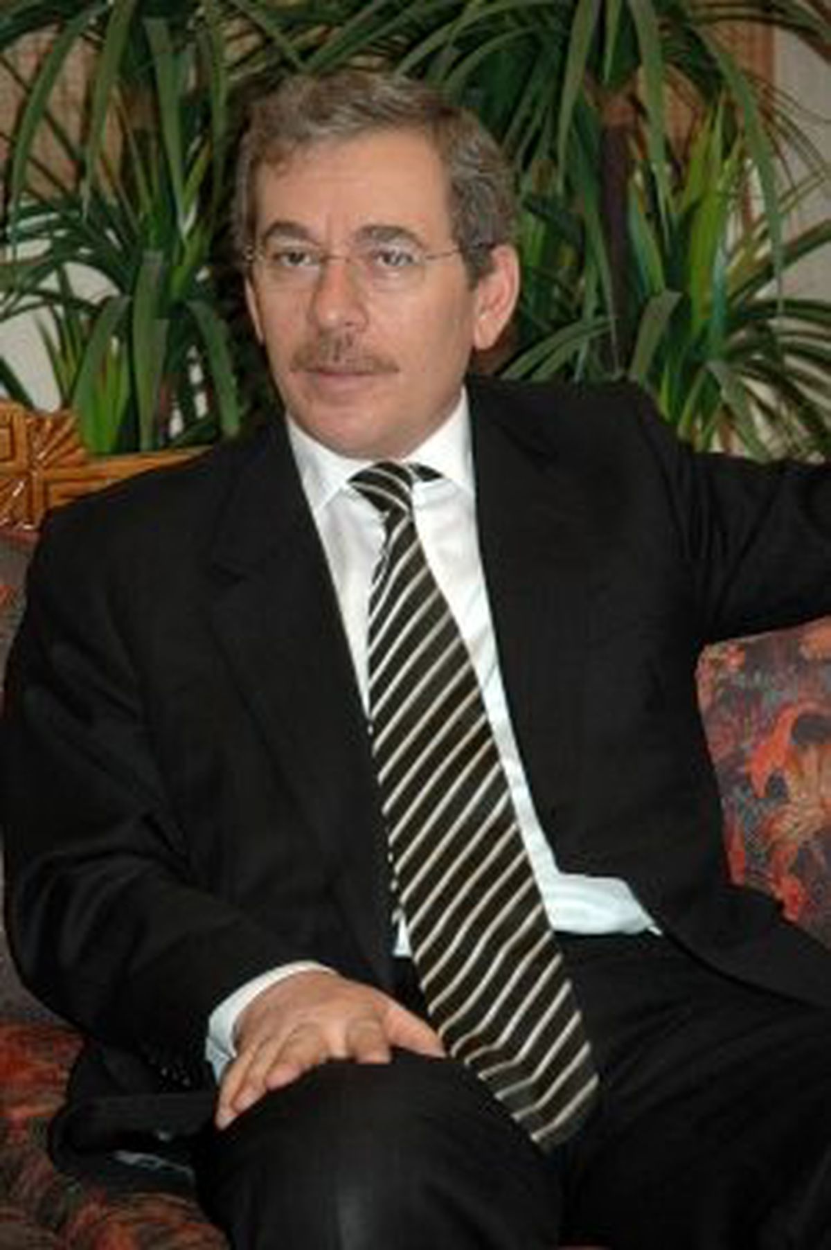 Şener Parti Çalışmalarını Hızlandırdı