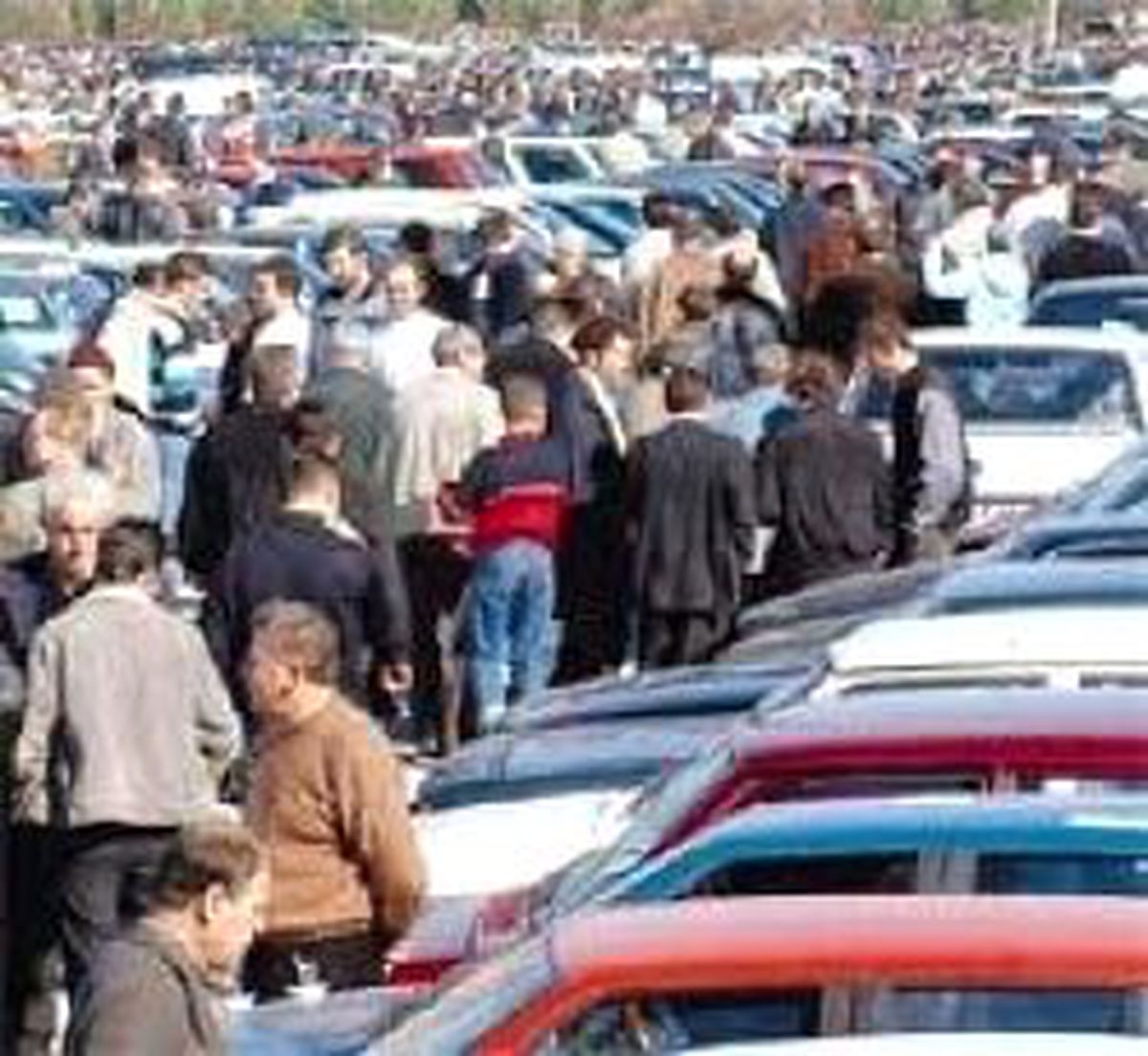Lobi Ağır Bastı Araç Alım Satımında Noterler Süre Kazandı