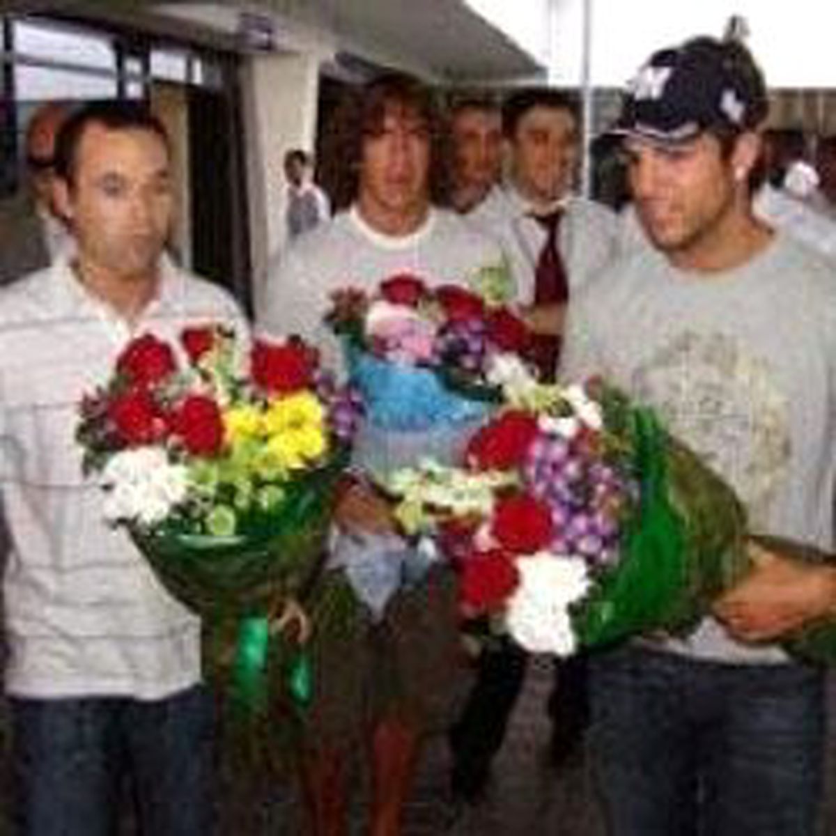Puyol, İniesta ve Fabregas Özbekistan'da
