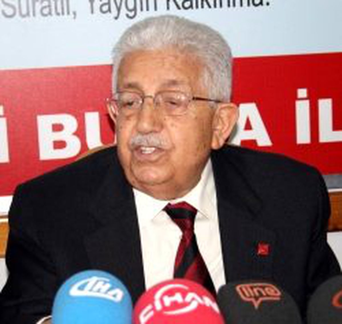 Kutan: AKP Kapatılmamalı