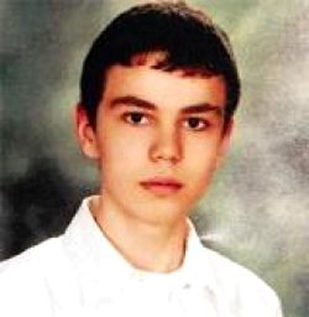 Oğlum Daha Tıraş Bile Olmamıştı