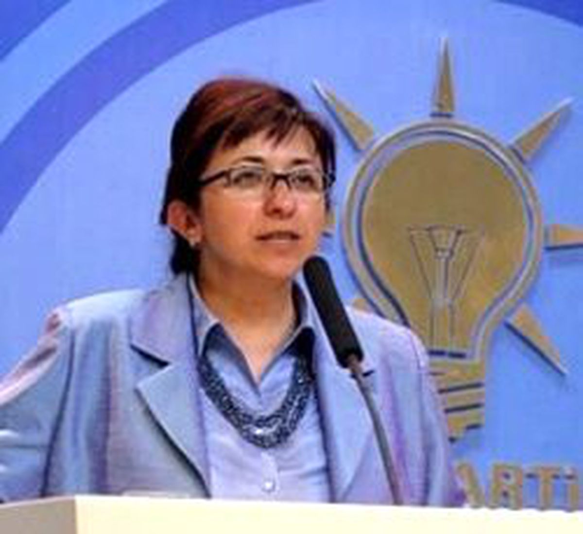 'Bütün Okullara İbadethane Açılsın'