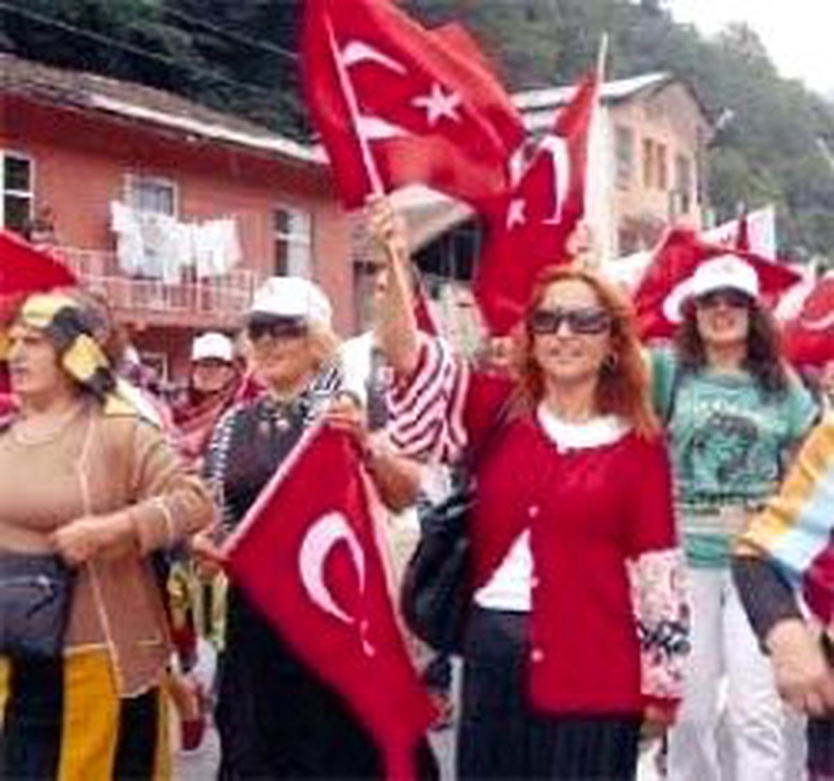 Vadimden Elini Çek