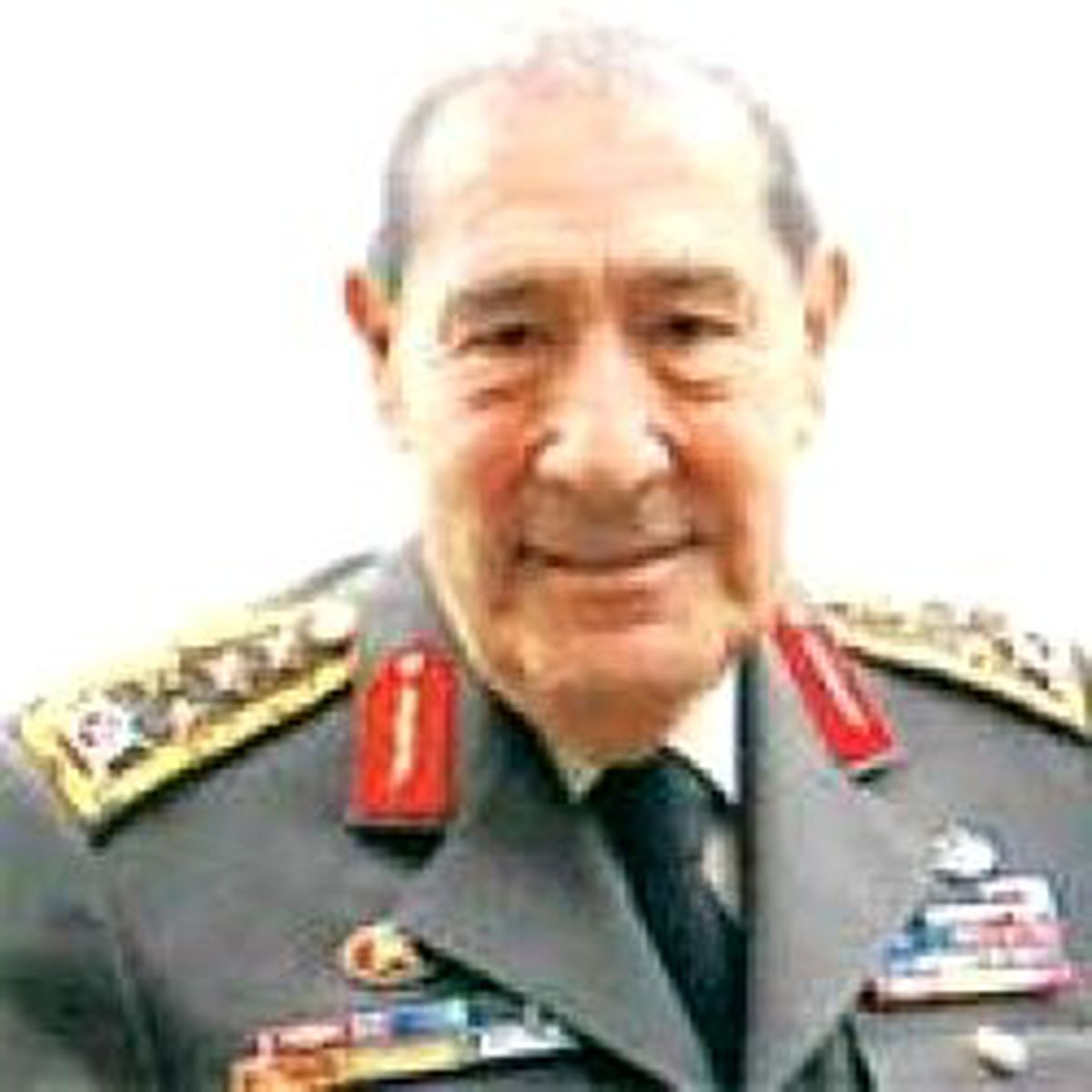 'Nüfuzunu Kullanacak'a Takipsizlik