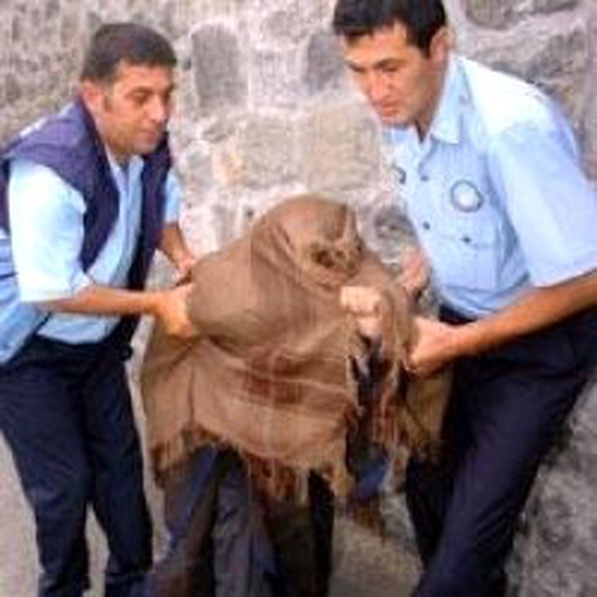 'Yakalama Beni, Abdestliysem Çarpılırsın'