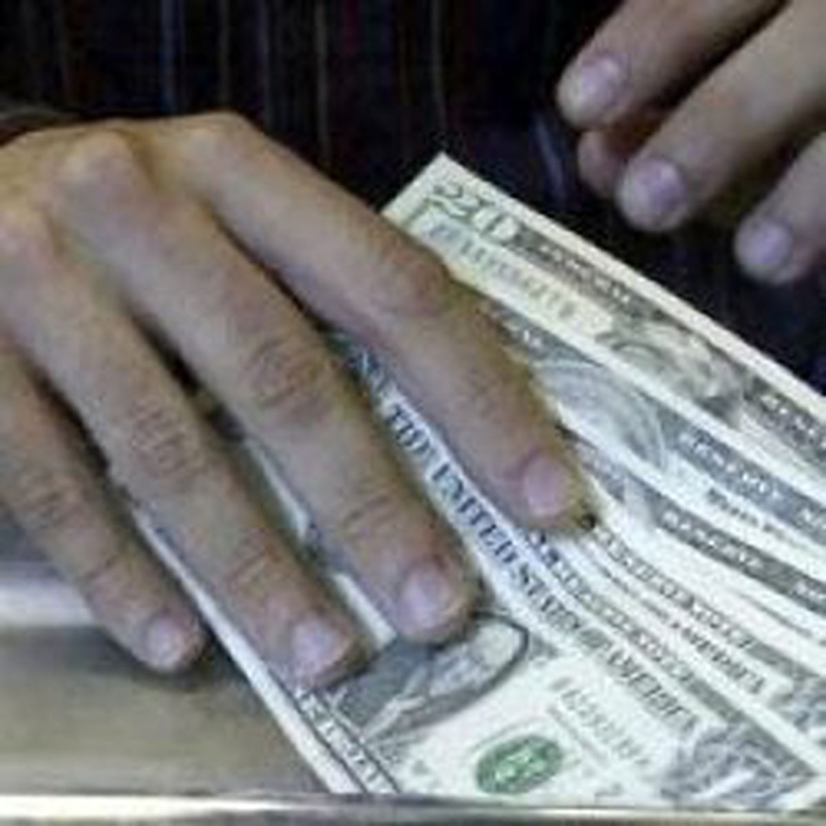Dolar 1.15'e Düşebilir