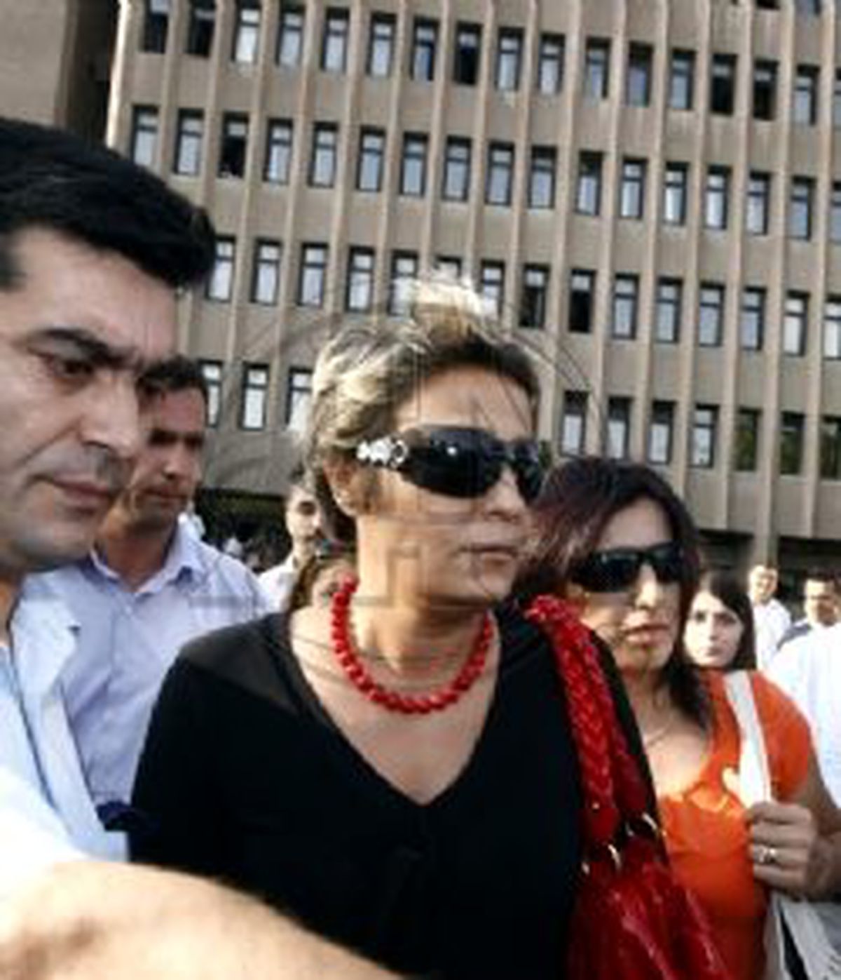 Ferda Paksüt: Yargıya İntikal Etti