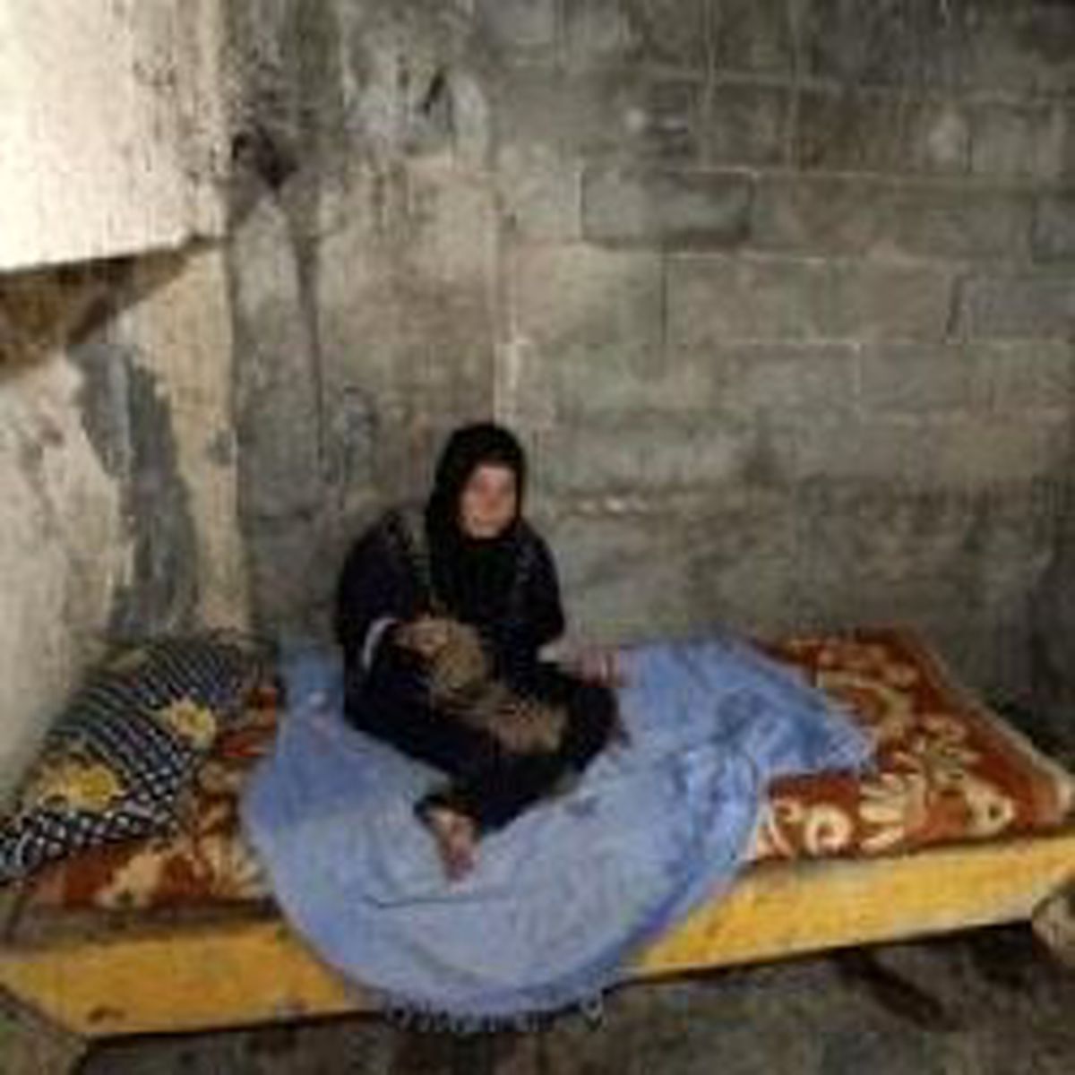 20 Yıl Zincirleyip Bodruma Attı