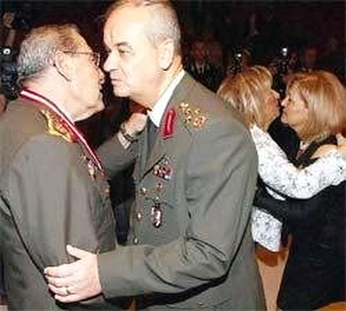 'Artık Hürgeneralim'