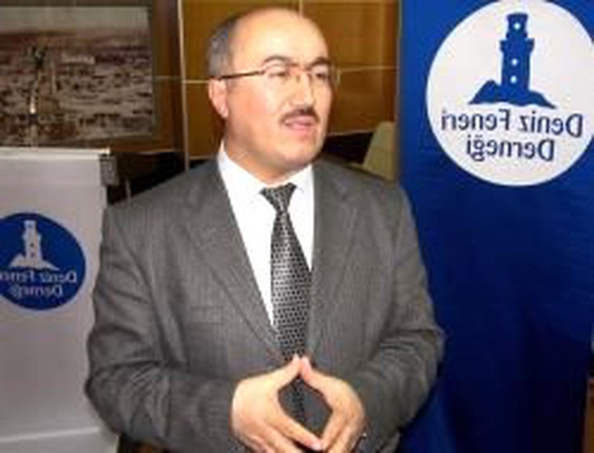 Deniz Feneri Dolandırdı mı?