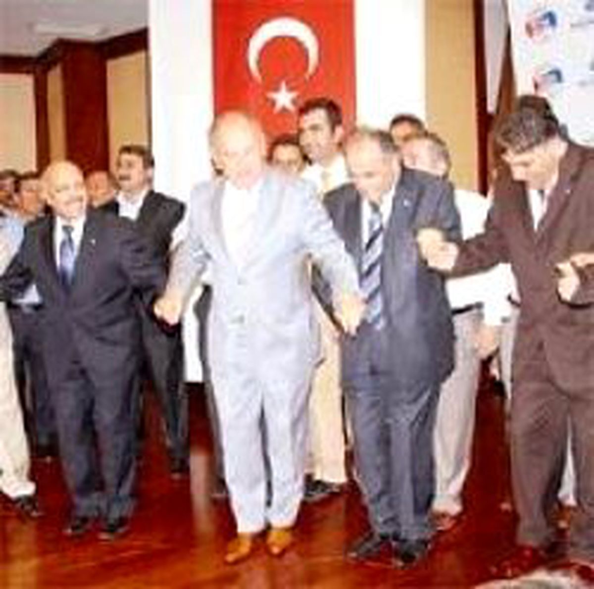 İett Şoförünün Maaşı 2 Bin 268 YTL'ye Çıktı