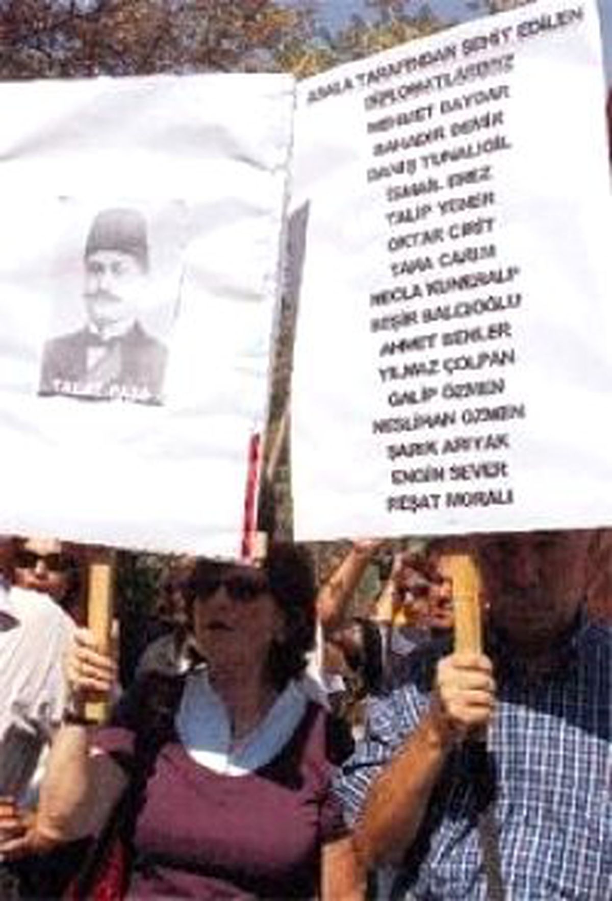 Köşk Önünde Erivan Eylemi