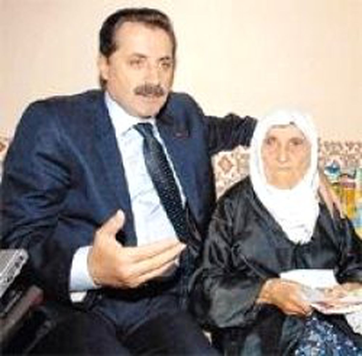 Yaşlılara Evde İlk Maaş Bakan Çelik'ten