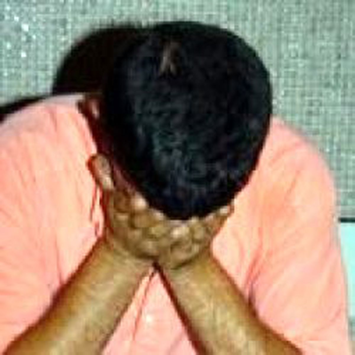 8 Yaşındaki Küçük Kıza Tecavüz