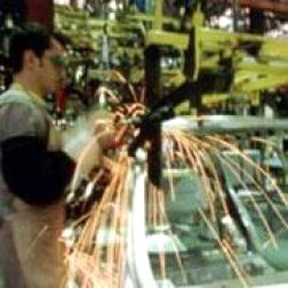 Sanayi Üretimi Yüzde 3,4 Arttı