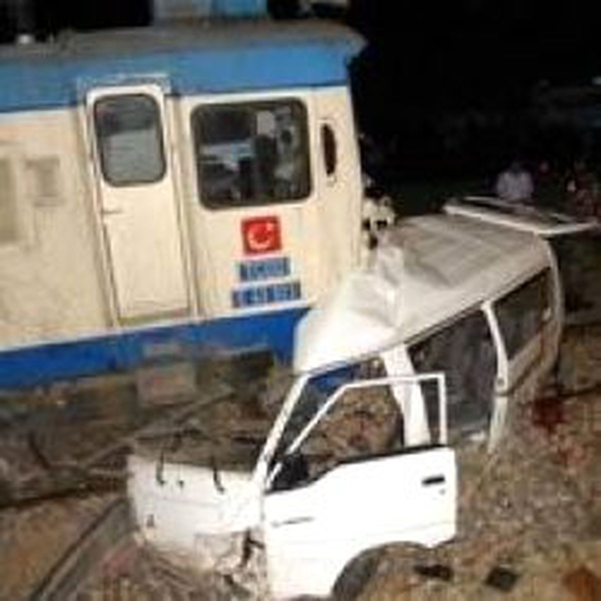 Hemzemin Geçitte Kaza: 5 Ölü, 2 Yaralı