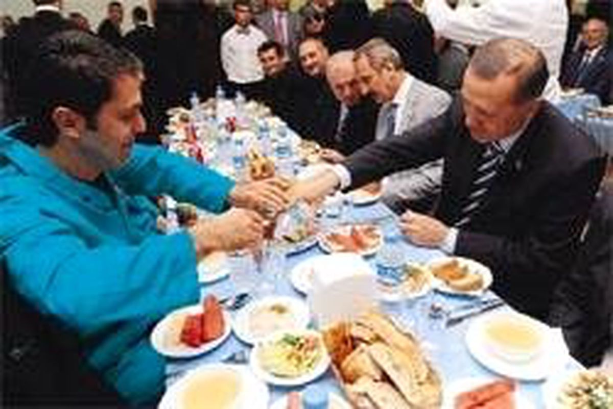 Bu Kervan Yola Girdi