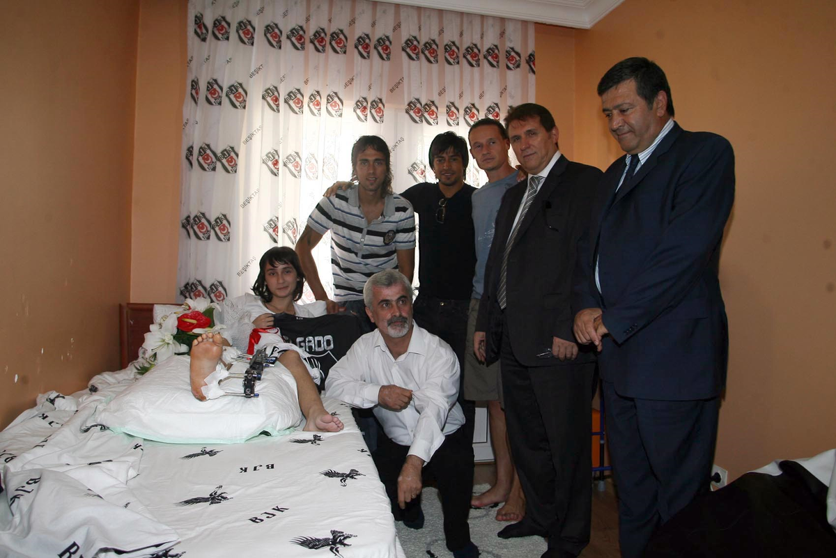 Buse'ye Beşiktaş Morali