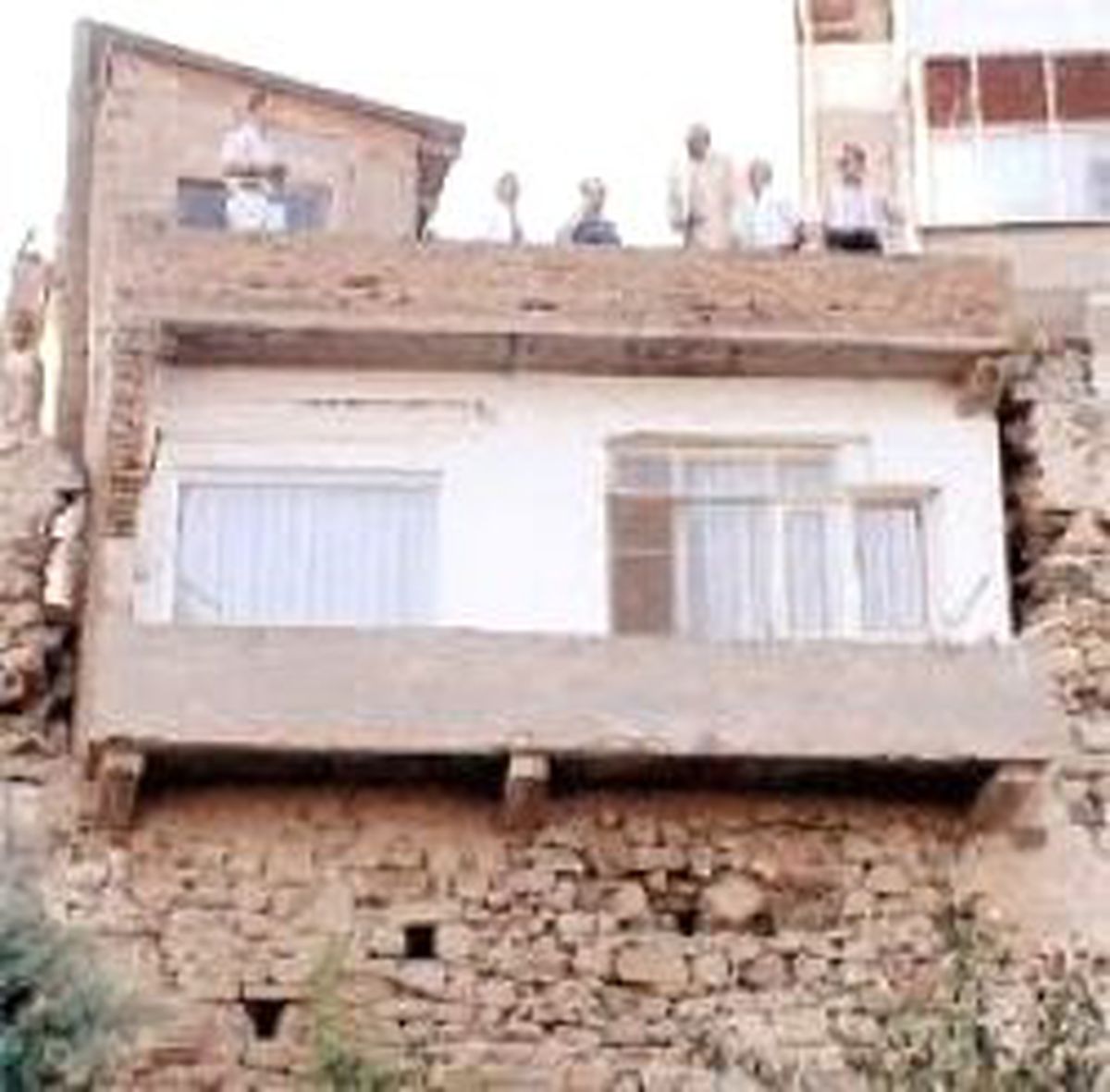 Kalekondular Yıkılacak