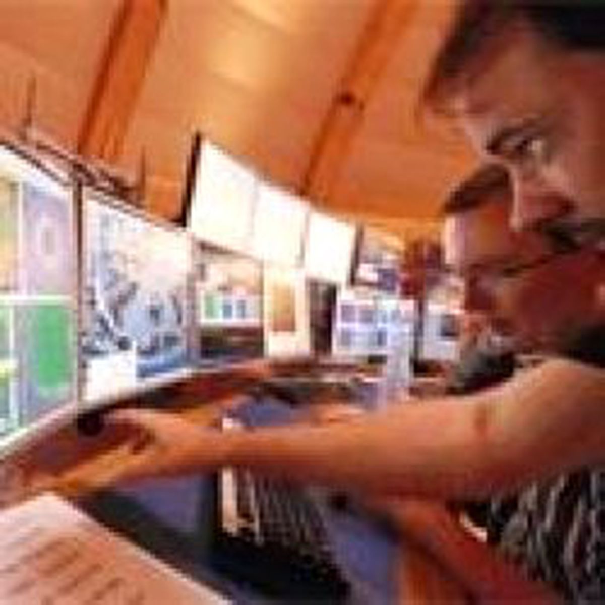 Cern'deki Büyük Deneyin Dünya'ya Hiçbir Zararı Yok