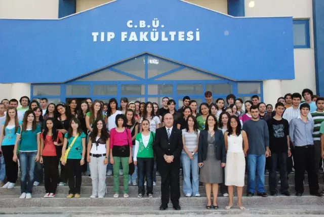 Cbü Tıp Fakültesi Öğrencilerine Hoş Geldin Toplantısı ...