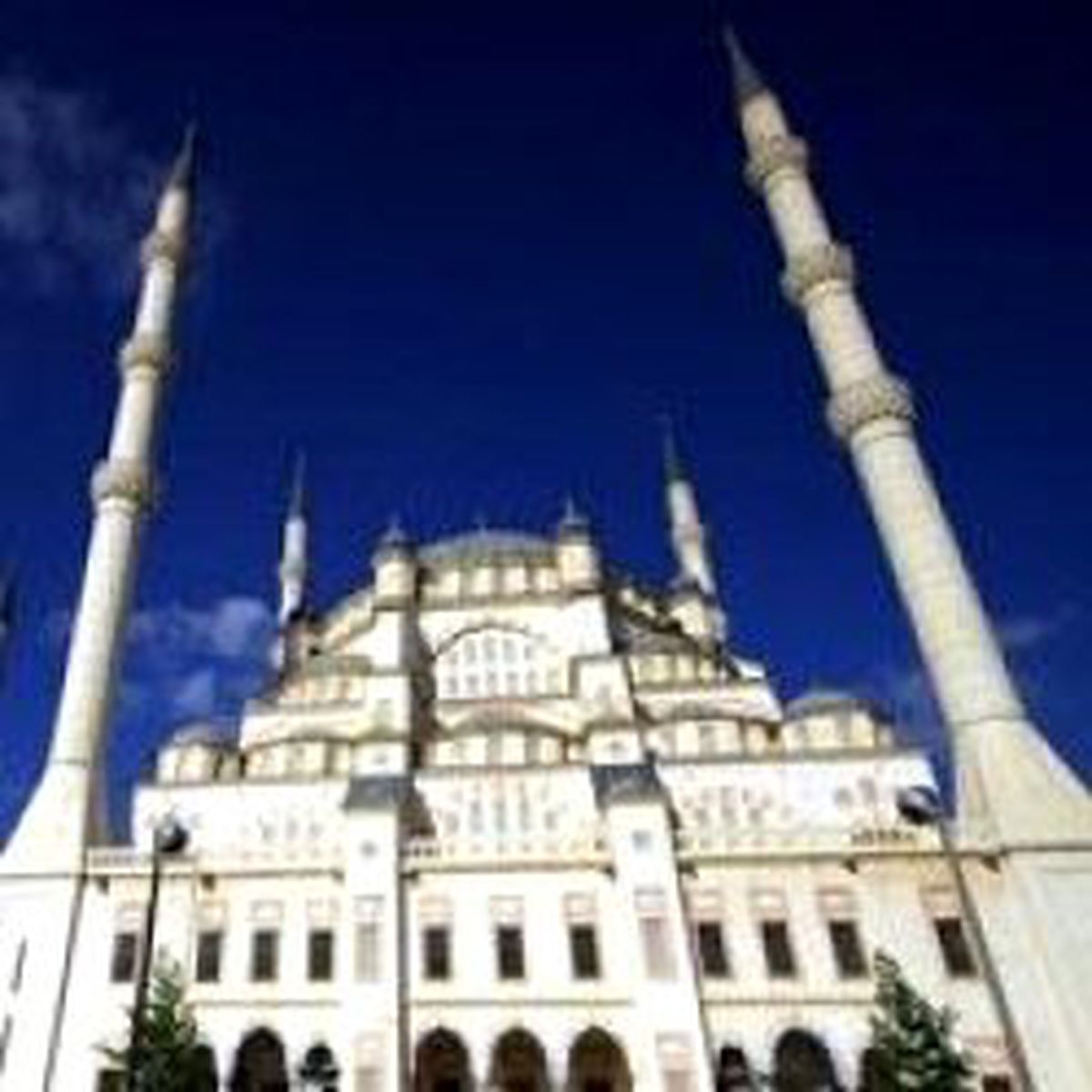 'Sinagoglu Kiliseli Cami' Uygun mu?