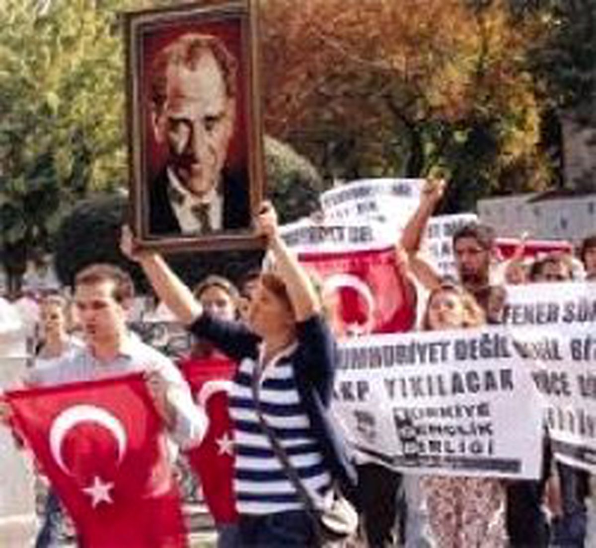 'Hortumcu Başbakan İstemiyoruz' Sloganları