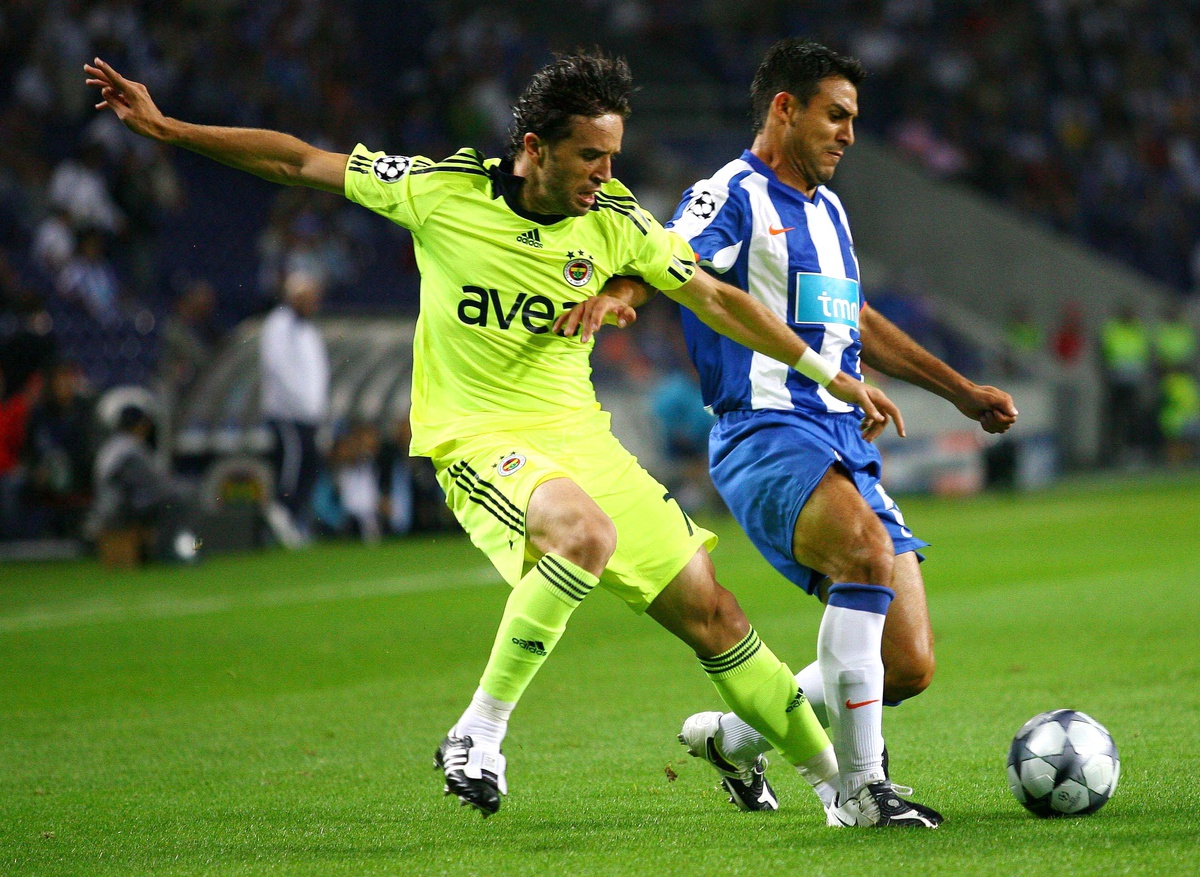 Fc Porto: 2 - Fenerbahçe: 1 (İlk Yarı)