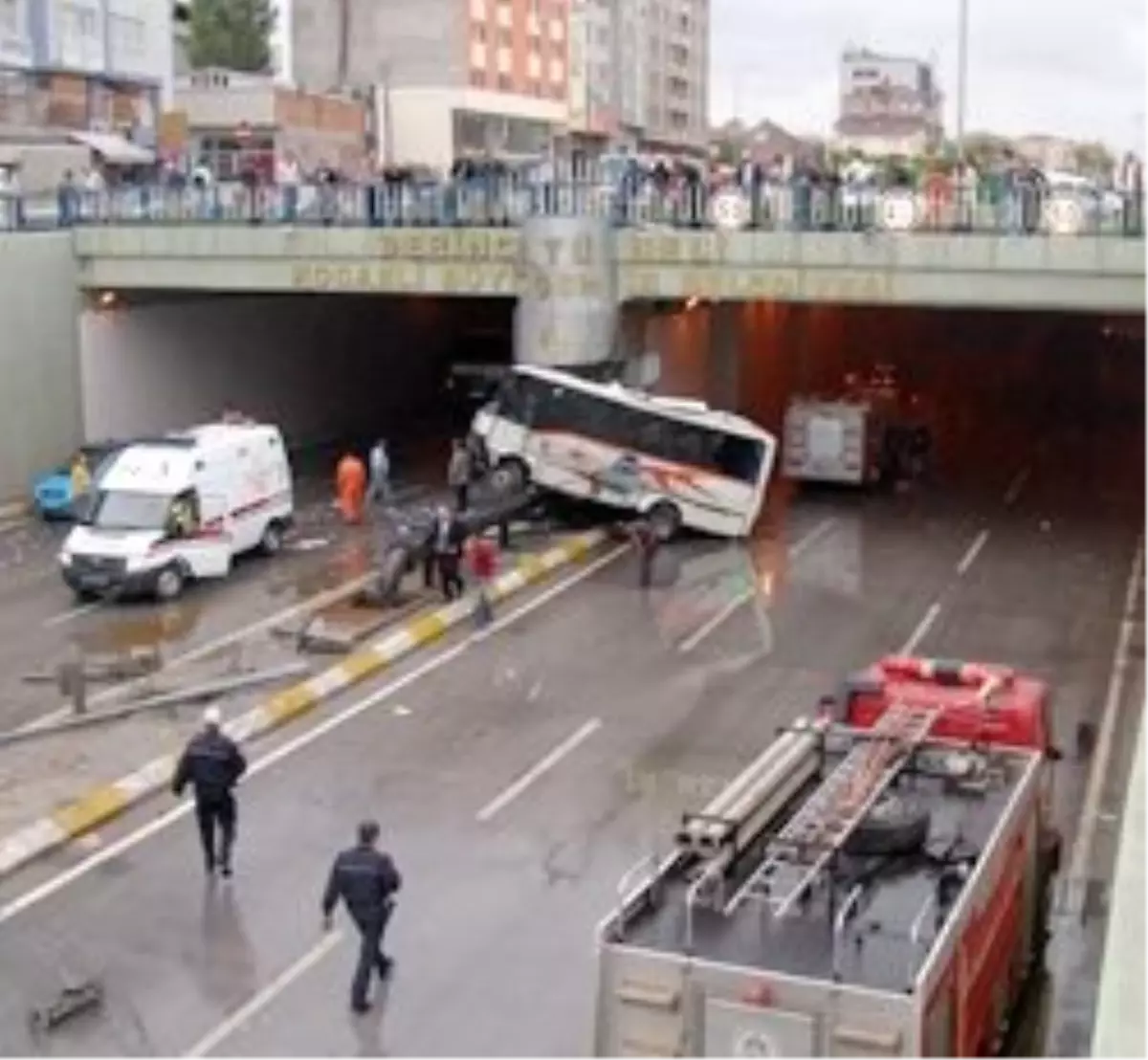 Maçtan Dönen Hakemler Kaza Geçirdi