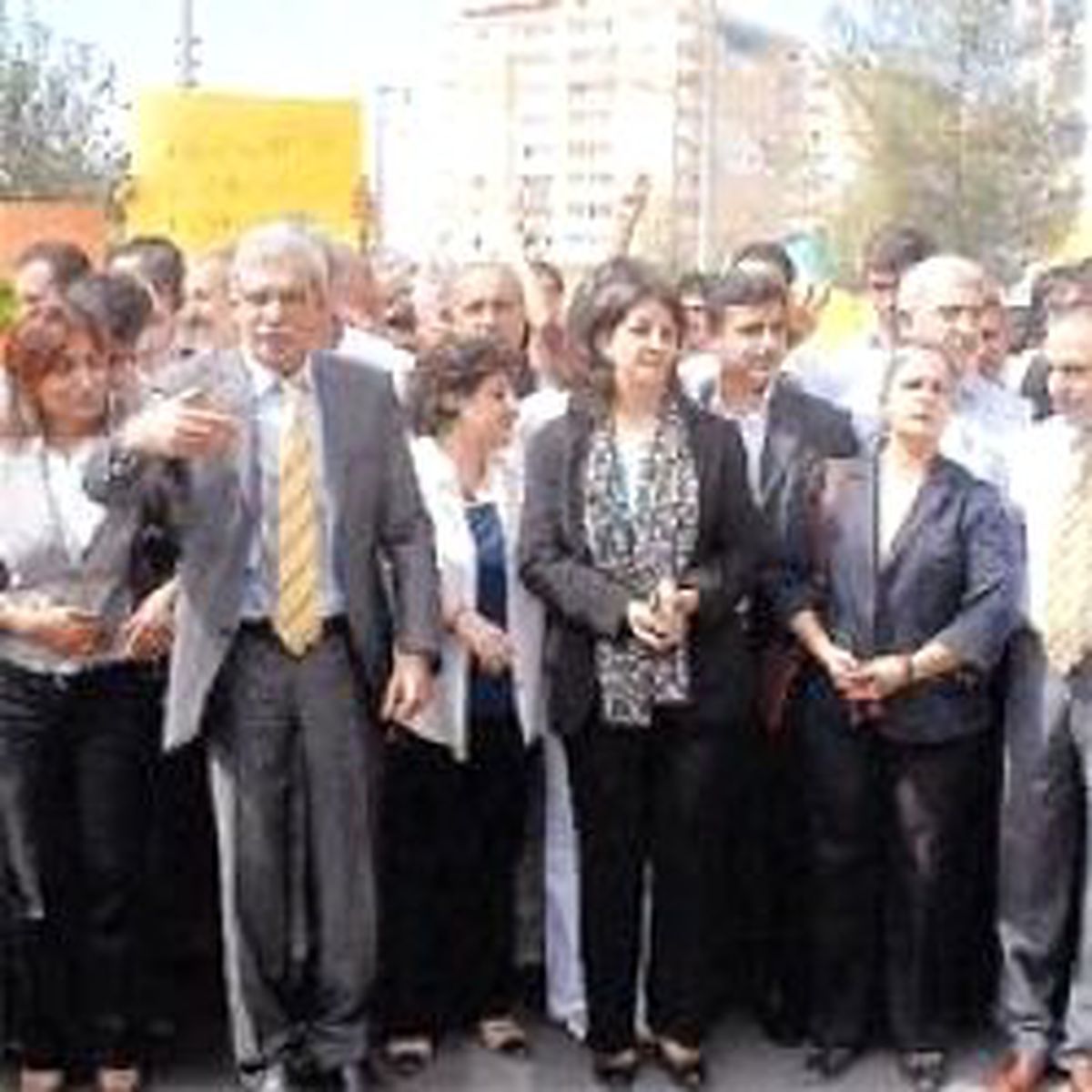 Kürtçe Eğitim Yürüyüşü