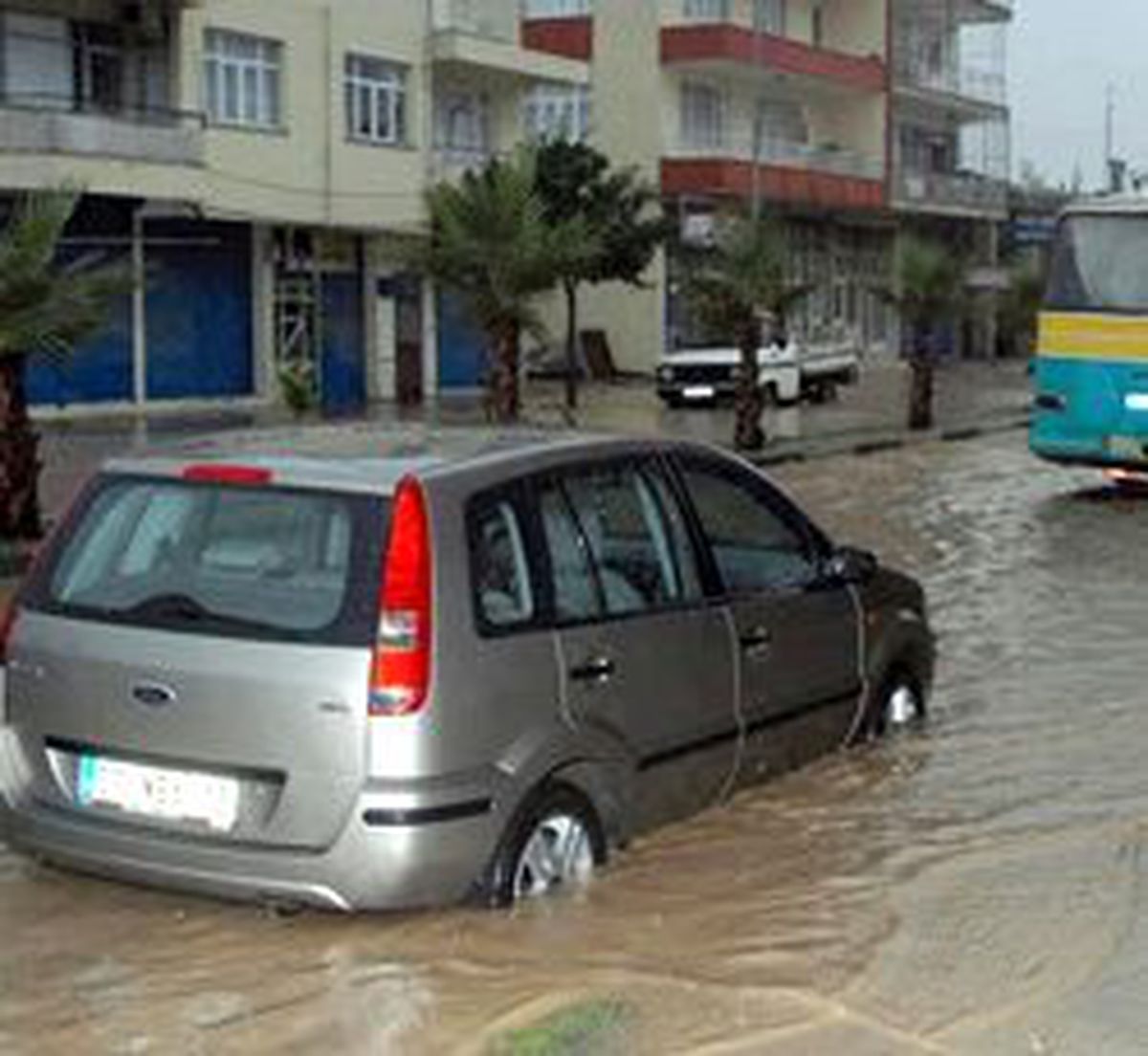 İstanbul'da Sağanak Yağış