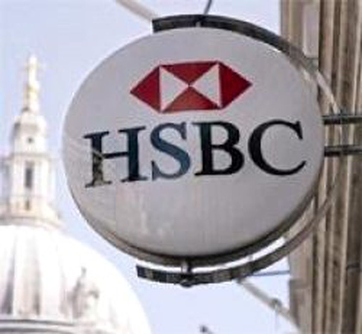 Hsbc, 1100 Çalışanı İşten Çıkarıyor