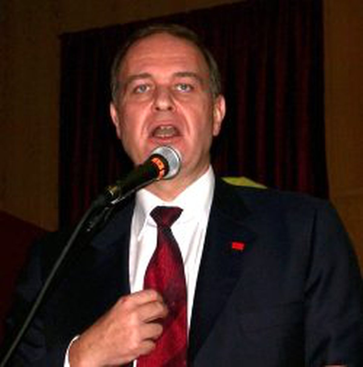 Hükümete 'Küresel Kriz' Uyarısı