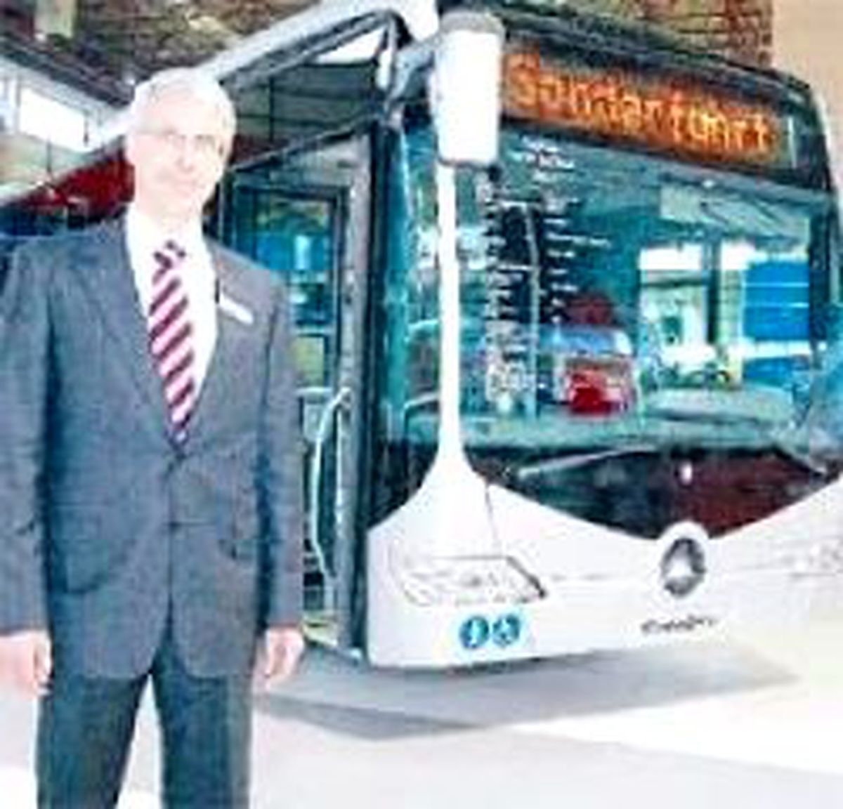 Mercedes Türkiye'yi Şimdi de 'Ucuz Gövde' Merkezi Yapacak