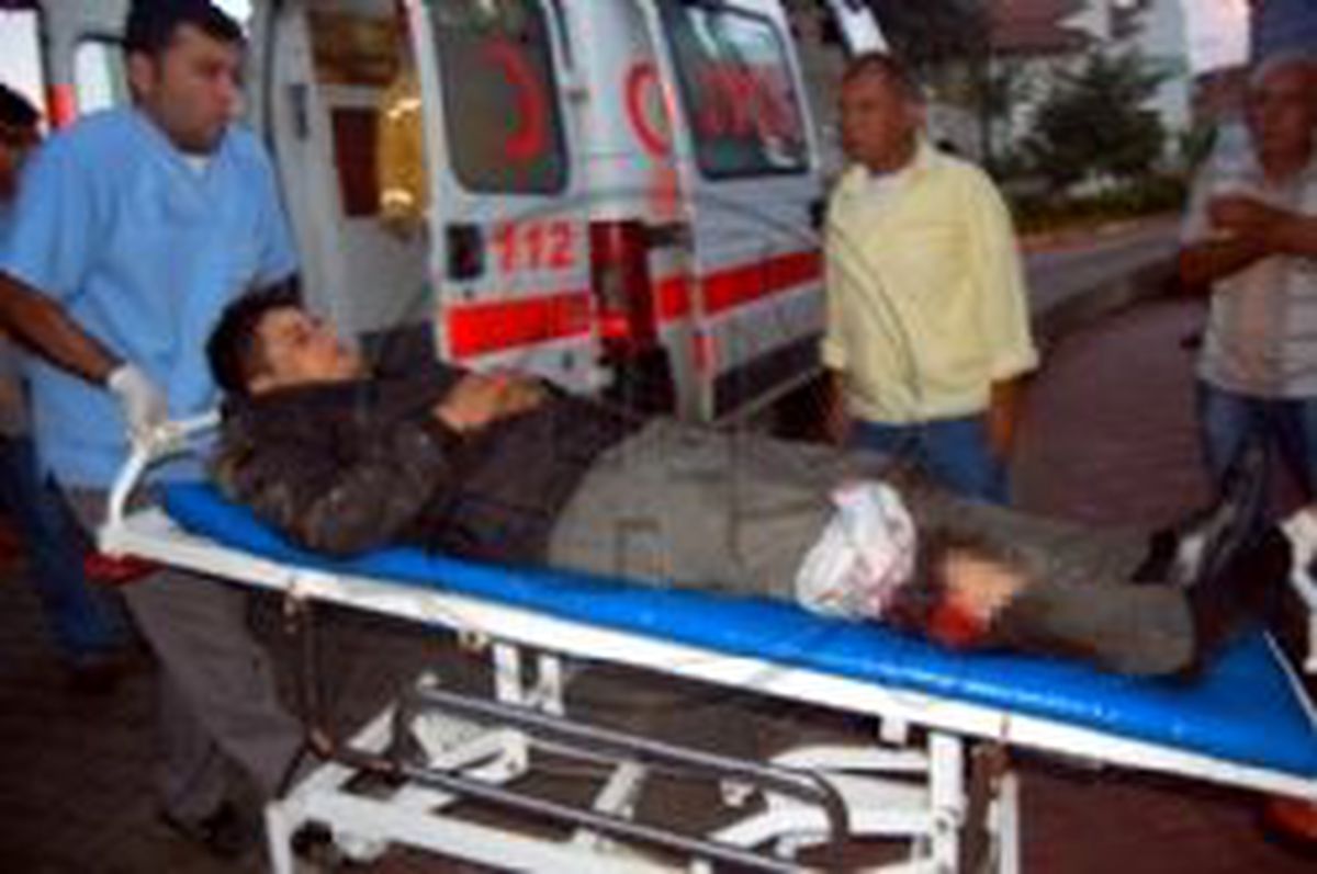 Hakkari'de Trafik Kazası: 5 Ölü, 2 Yaralı