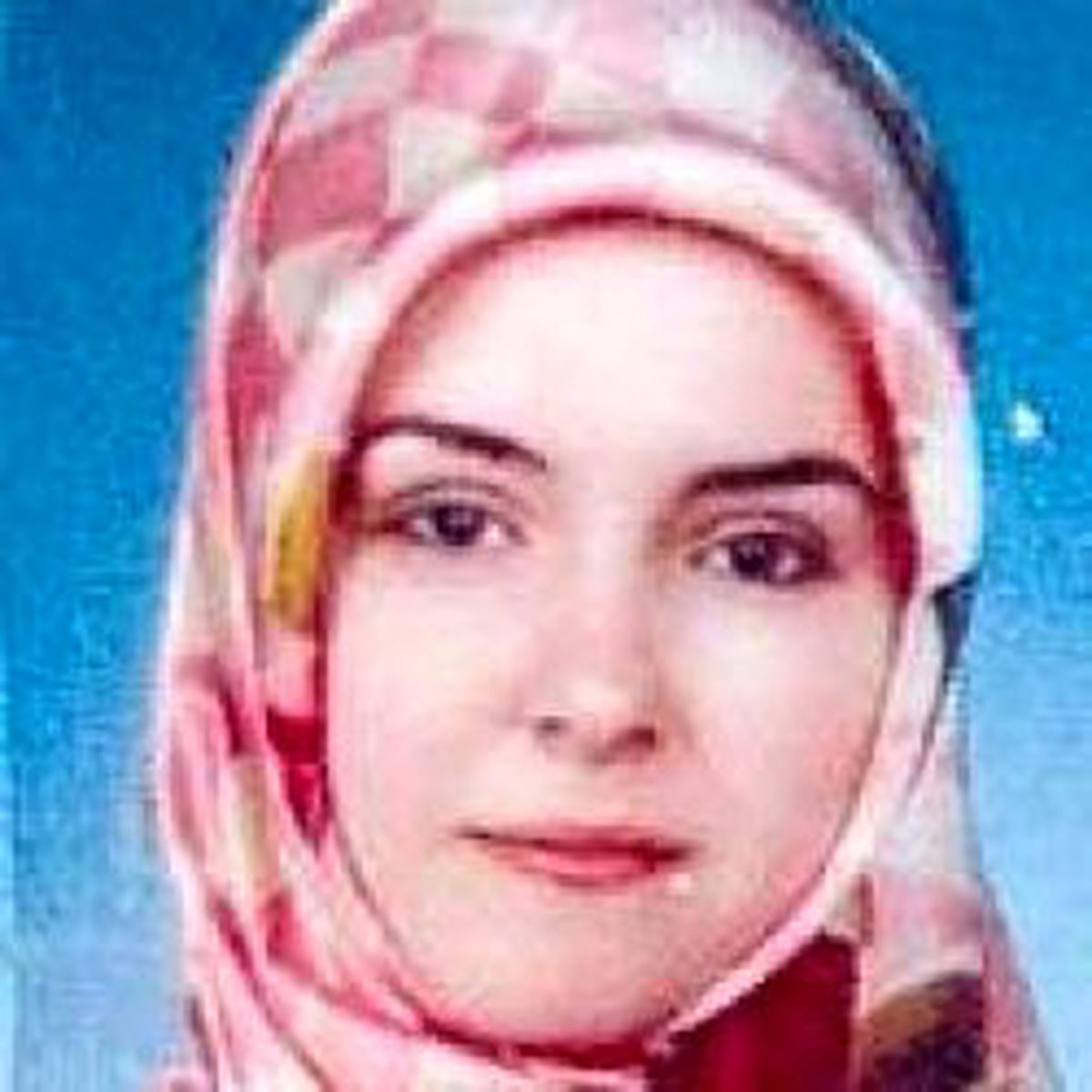 Bıçaklayanın Eltisi Olduğuna İnanamadı