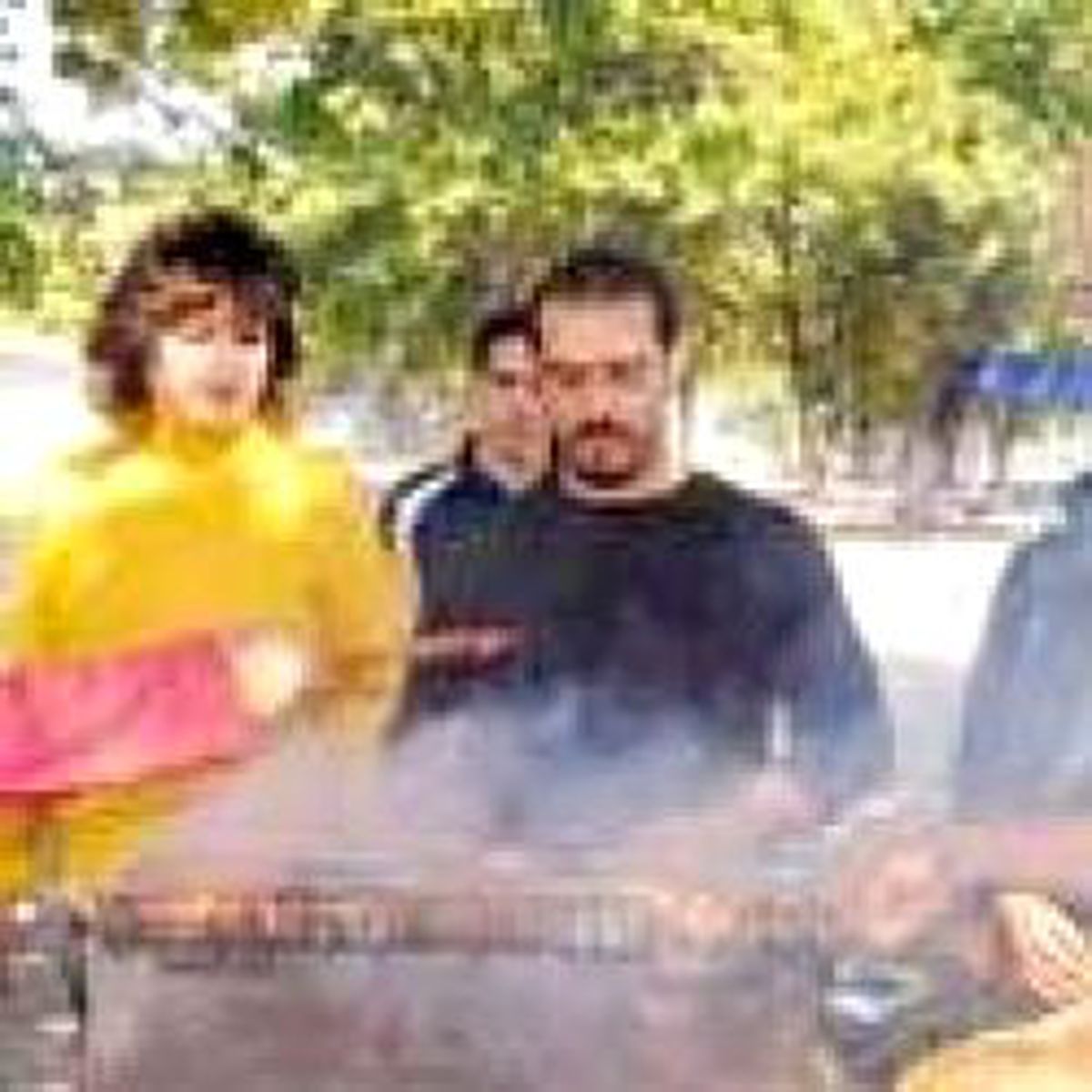 Kaçaklara Bayram Mangalı