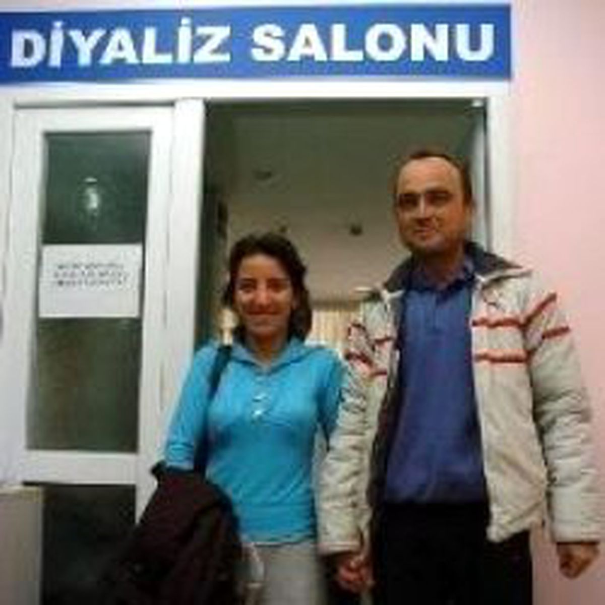 Düğün Öncesi El Ele Diyalize Girdiler