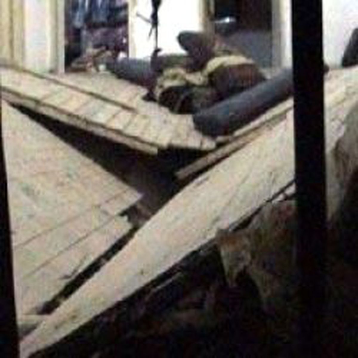 Kına Gecesinde Salon Çöktü: 2 Yaralı